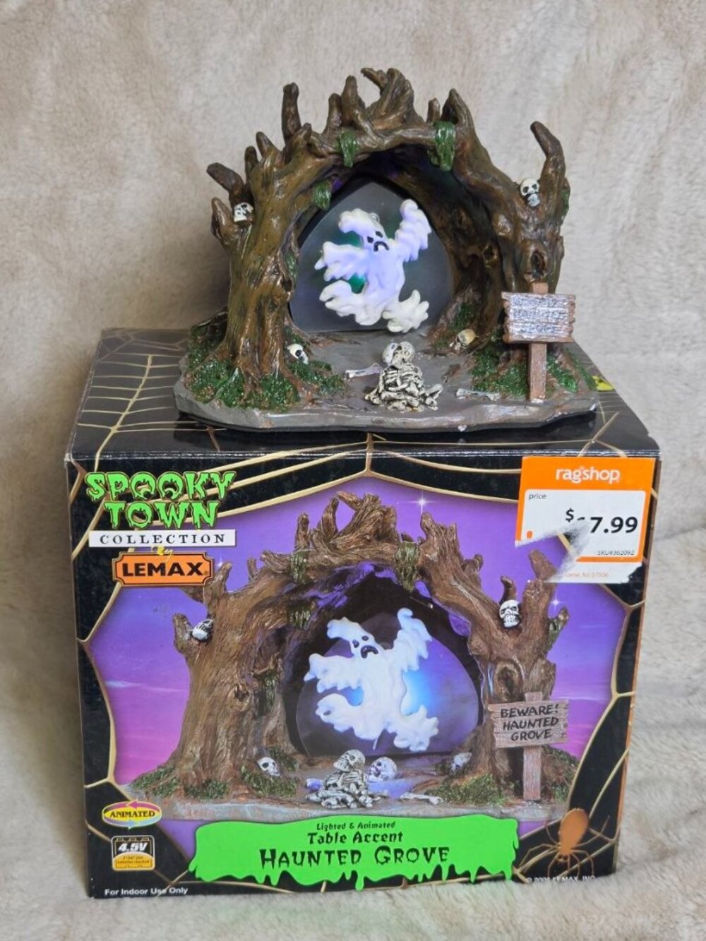 Lemax Spooky Town Haunted Grove Lighted Animated 64423 Ghost Skulls